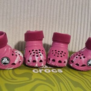 New Official Dog Crocs Size Medium